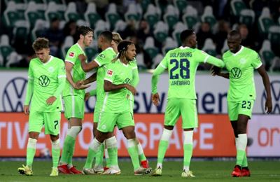 Wolfsburg held at home as Bayern Munich stay top of Bundesliga
