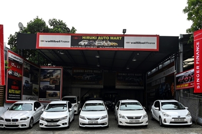 Sri Lanka eyes tougher import controls to halt forex crisis
