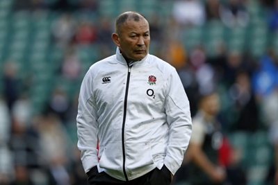 England's Jones favours two referees in rugby