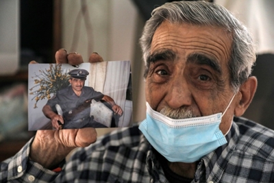 Lebanon crisis robs pensioners of cash cushions