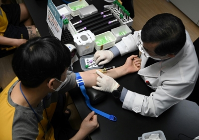 China asks recovered patients to donate plasma for virus treatment
