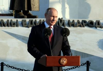 Putin tells Macron US leading 'provocative' exercises in Black Sea