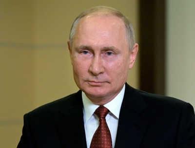 Putin says dozens in Kremlin inner circle have Covid