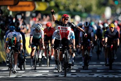 Caleb Ewan rockets to Tour de France bunch sprint victory