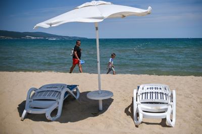 Virus lays waste to Bulgaria's tourist hotspot