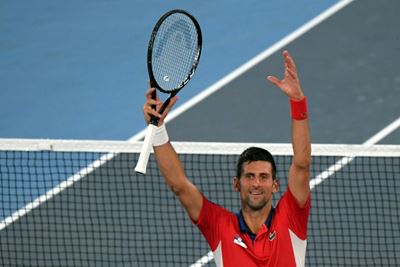 Djokovic romps into last four as Bencic reaches Olympic final