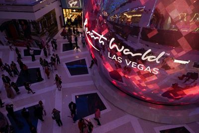 Las Vegas roars back to life with record gambling win