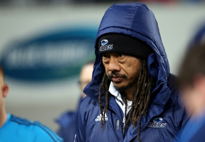 Auckland Blues give under-fire Umaga another year