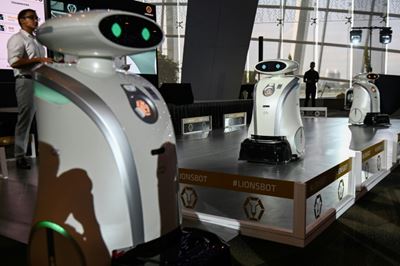 Friendly robots spruce up Singapore