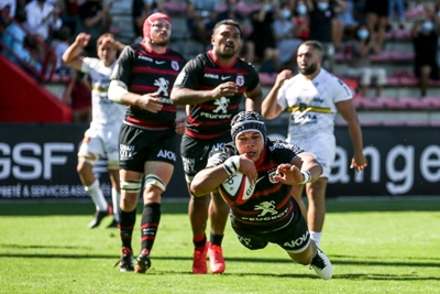 Springbok Kolbe scores on Toulouse injury return in 'easy' Agen win