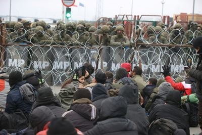 Lukashenko says wants to avoid 'confrontation' in migrant standoff