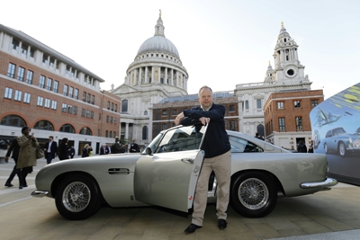 007 carmaker lashes out at prospect of no-deal Brexit