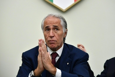 Italian Olympic Committee calls for sport to be stopped until April 3