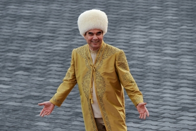 Turkmen leader instructs grandson to compose propaganda songs