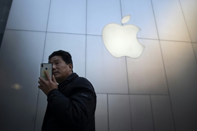 iPhone FaceTime bug lets callers eavesdrop