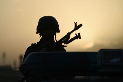 Roadside bomb hits Afghan bus