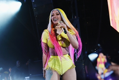Cardi B cancels US show because of 'security threat'