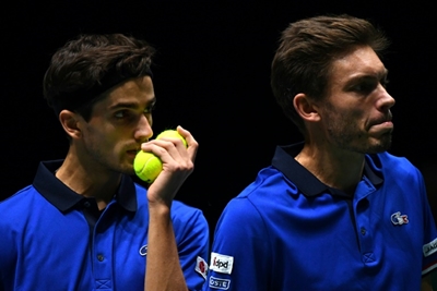 France edge to opening win over Japan in Davis Cup