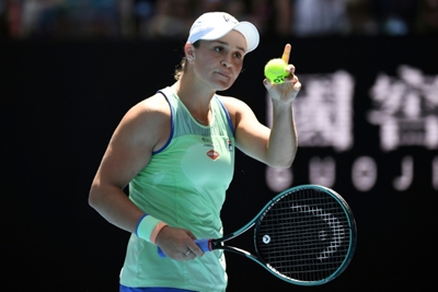 World number one Barty wary of US Open return 