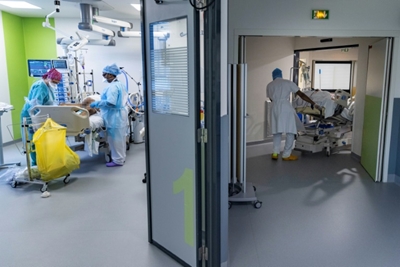 Experts to reveal details on Covid origins as leaders urge pandemic treaty 