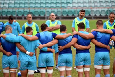 New Zealand shuffle forward pack, Argentina change 10