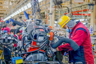 China industrial output, retail sales surge in pandemic bounceback