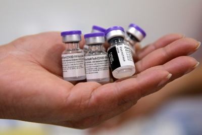 Pfizer now sees $33.5 bn in 2021 Covid-19 sales, up from $26 bn