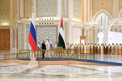 Putin in Abu Dhabi seeking $1.3 billion in investments