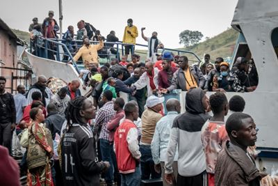 Mass exodus as new eruption of DR Congo volcano feared