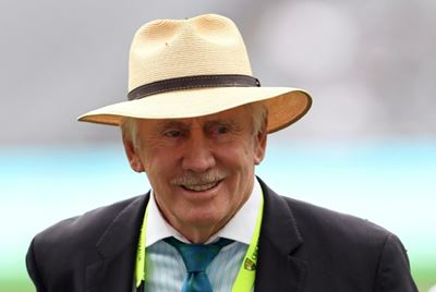 Allow bowlers to ball-tamper, says ex-Australia captain Chappell