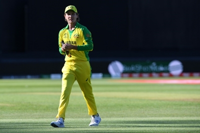 Zampa, Richardson latest to leave Covid-tainted IPL cricket