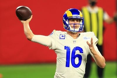 Goff's Rams use air assault to sink Buccaneers