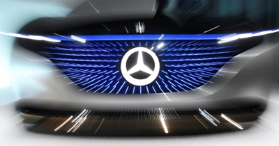 Daimler lifts outlook on higher third-quarter profits