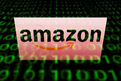 Amazon considering opening 3,000 cashierless stores