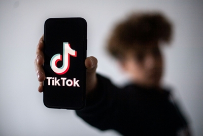 Sea shanty storms UK top 40 following TikTok craze