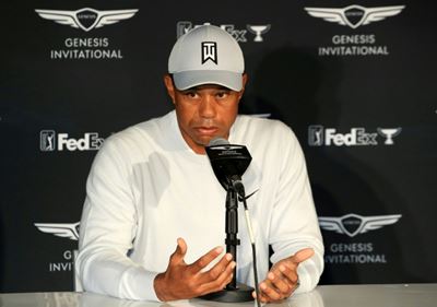 Woods mulling approach from proposed Premier Golf League