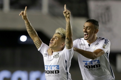 Santos beat Boca to secure all-Brazil Copa Libertadores final 
