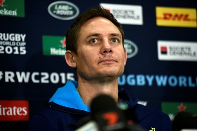 Larkham exits Munster to become Brumbies coach