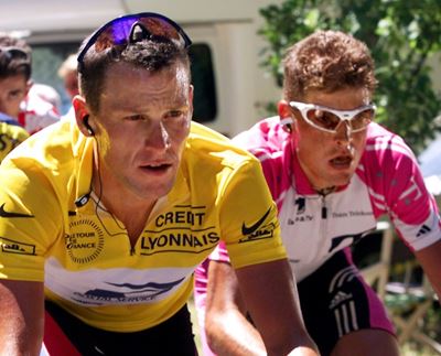 Armstrong jets in to support troubled Ullrich, 'friend who scared me'