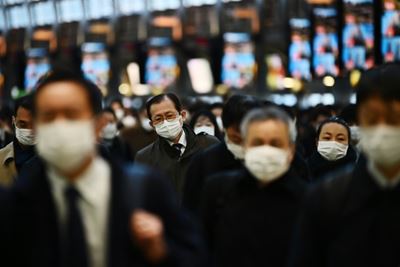 Virus breaks the mold for telework in office-bound Japan