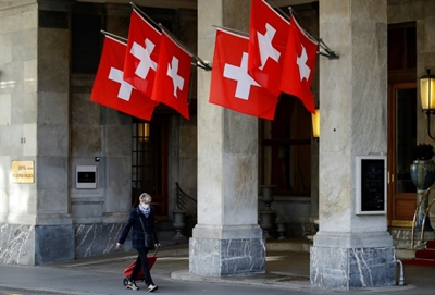 Swiss spooked by using debt to prop up economy