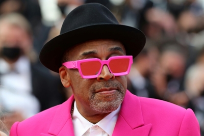 Glamour, politics and illicit kisses as Cannes film festival returns