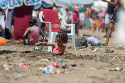 Morocco's litter-strewn beaches kick up a stink