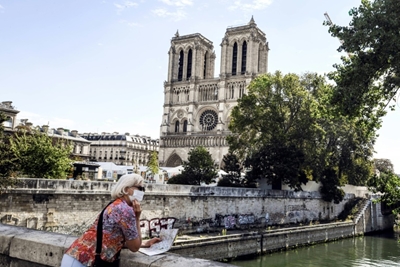 Notre-Dame crypt reopens with exhibition 18 months after blaze