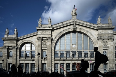 France pulls plug on massive Paris station revamp