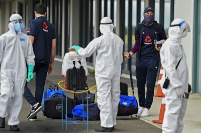 Foreign cricketers 'give up' on mental health in pandemic: Ganguly