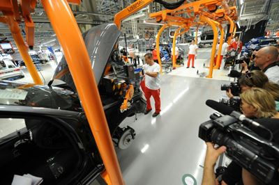 Audi Hungary plant begins tooling up after three-week production halt