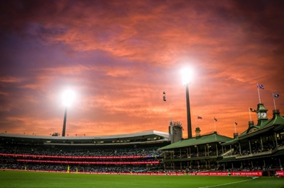 Sydney records hottest November night as heatwave sweeps city