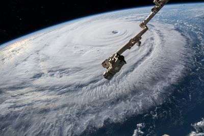 China warns US against 'weaponising' space