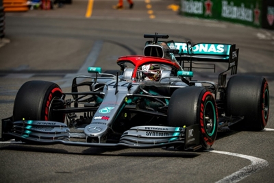 'I owe it all to Niki' says Hamilton of F1 success